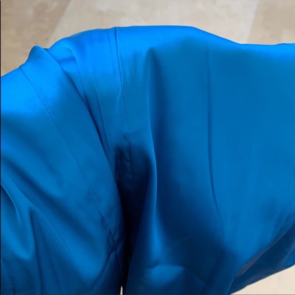 Beautiful Teal Set. New with tags, never worn just to try on, to small for me. - Picture 5 of 5